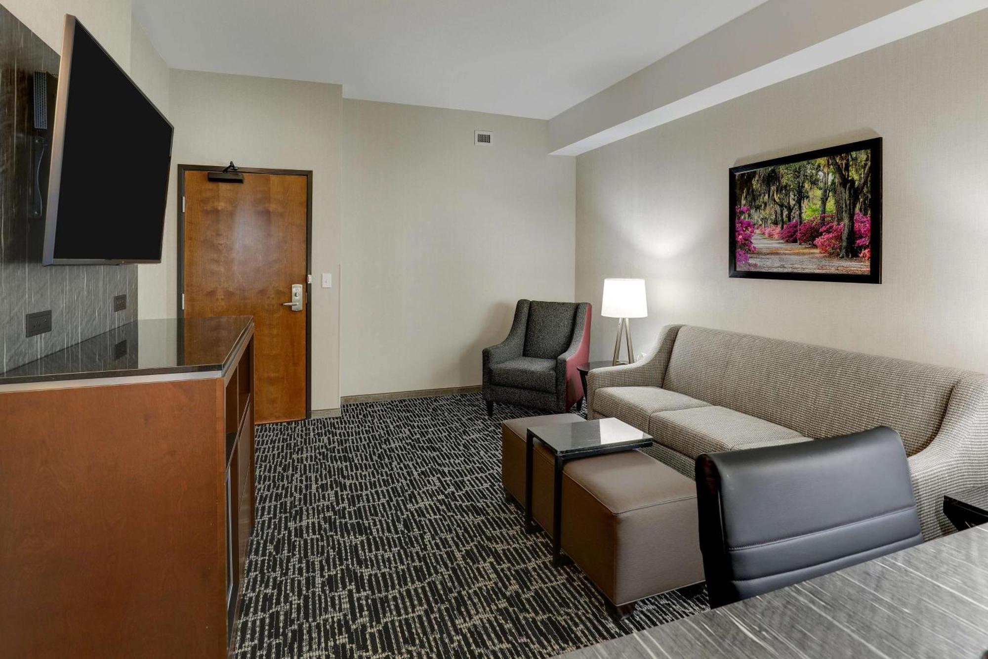 Drury Plaza Hotel Savannah Pooler Extérieur photo