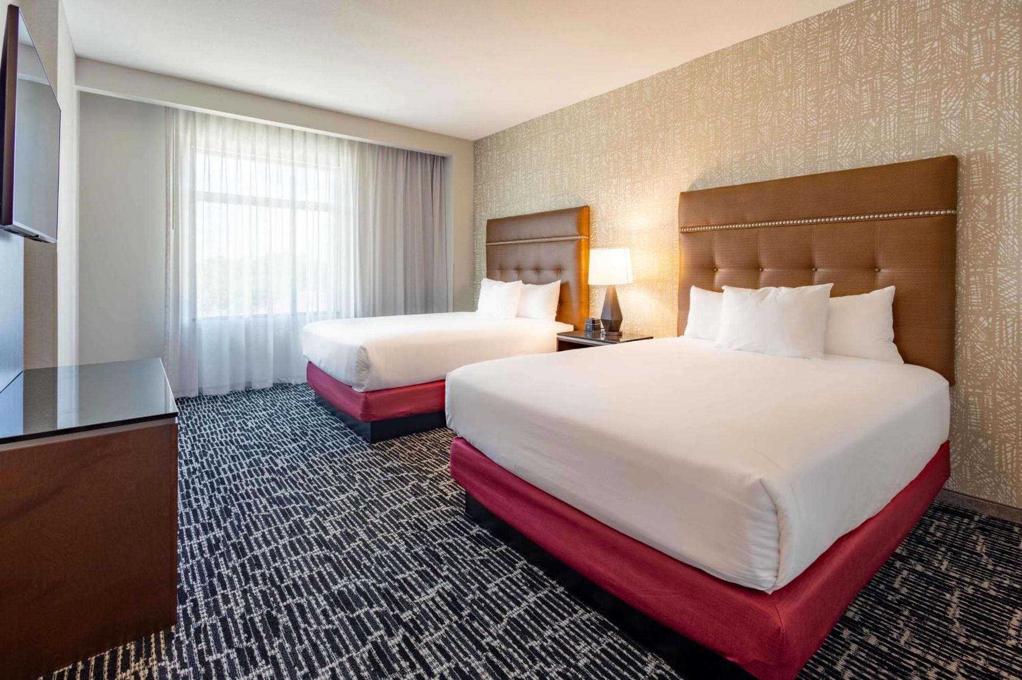 Drury Plaza Hotel Savannah Pooler Extérieur photo